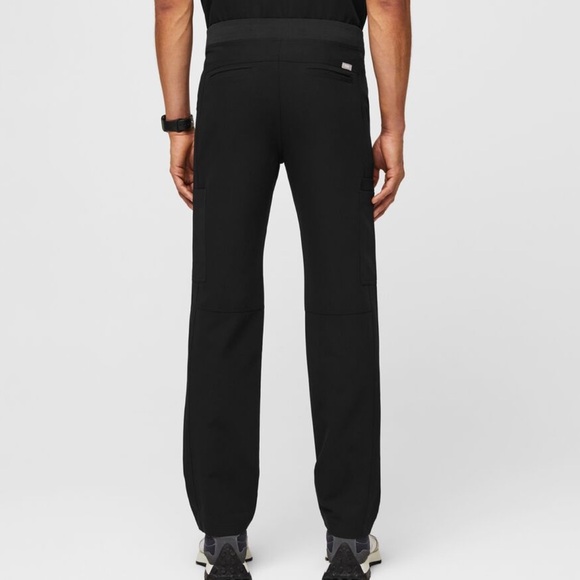 Figs Axim Cargo Scrub Pants Size Small Short - Picture 4 of 10